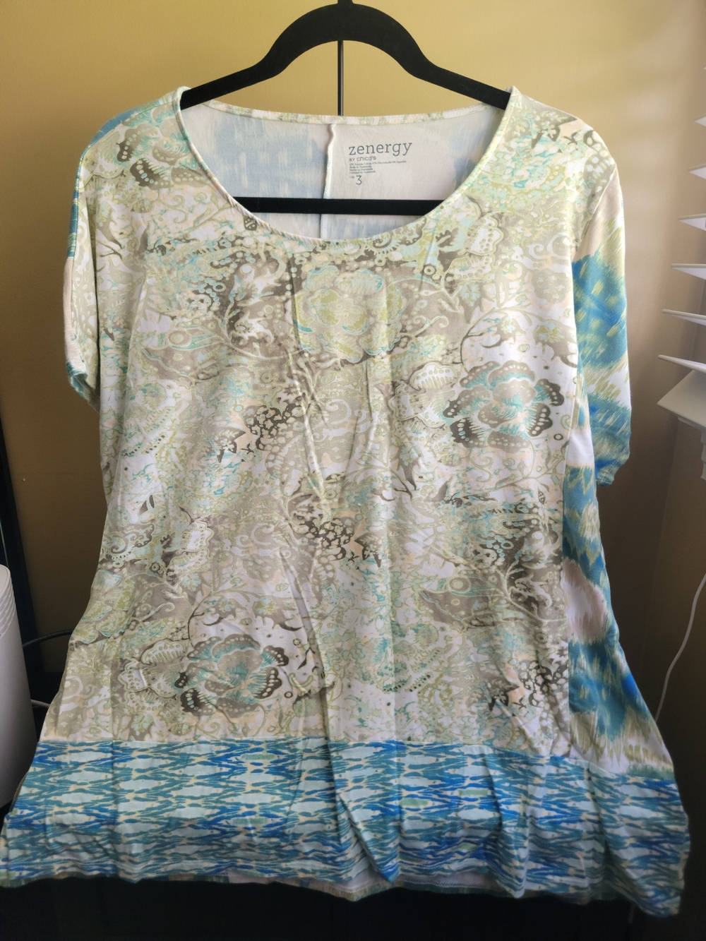 Chico's Zenergy Aqua, Beige & Blue Paisley Short-Sleeve Tunic